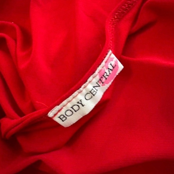 Body Central Red Top - Picture 5 of 5
